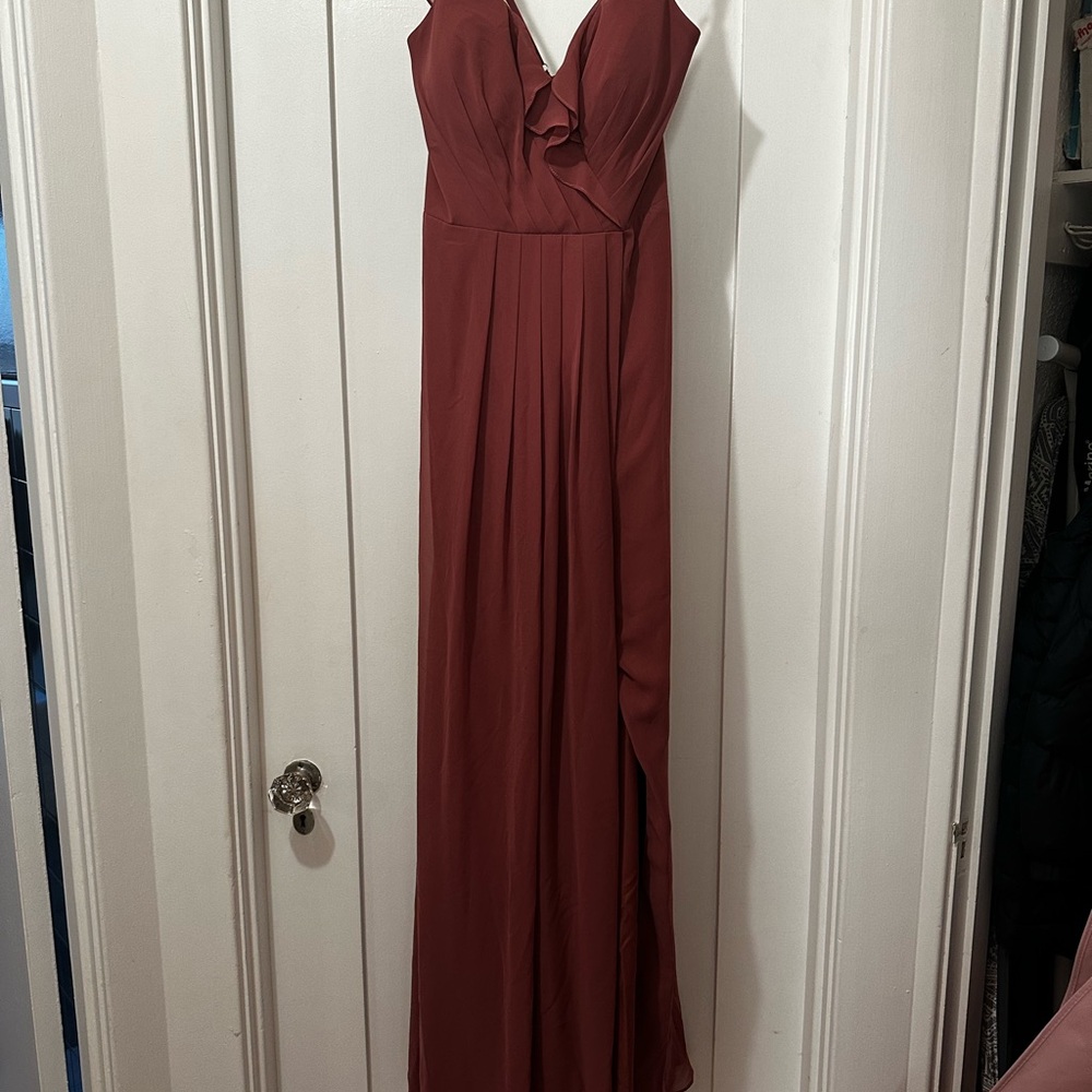 Elegant Burgundy Evening Gown